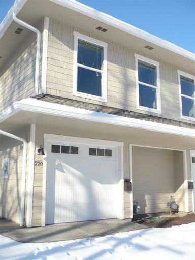 Main picture of 216 NW 15th St