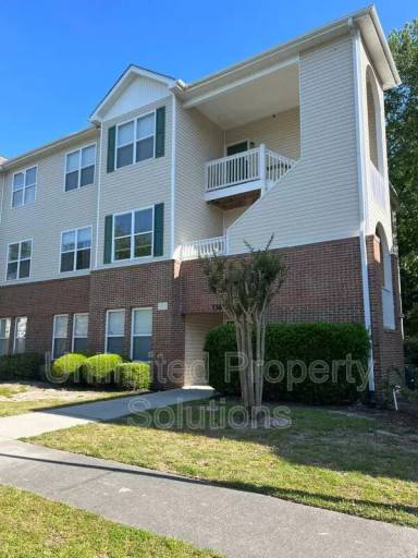 Main picture of Azalea Trace Condos