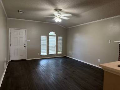 Main picture of 6507 87th St