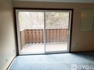 Main picture of 6999 N Green Bay Ave