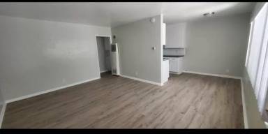 Main picture of 2350 Cedar Ave