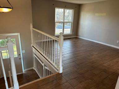 Main picture of 840 W Linden St