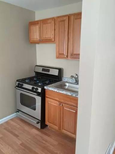 Main picture of 1404 Filbert St