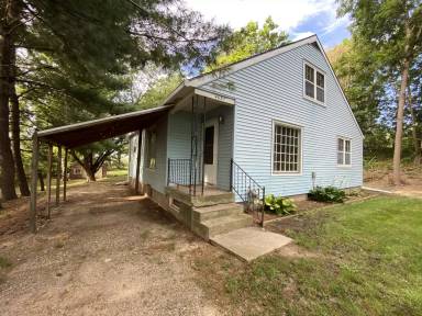 Main picture of 4637 West River Dr NE