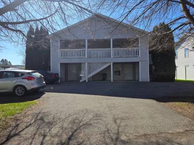 Main picture of 13216 E 31st Ct