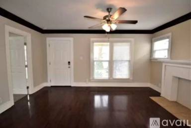 Main picture of 5747 6th Ave