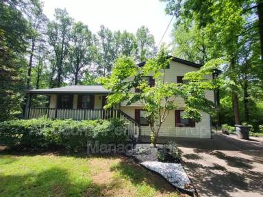 Main picture of 4520 Dons Ct SW
