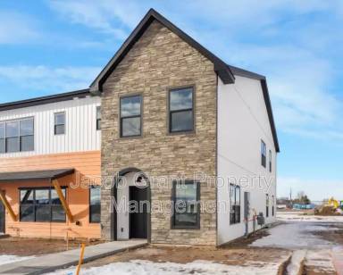 Main picture of 5157 Beach Dr