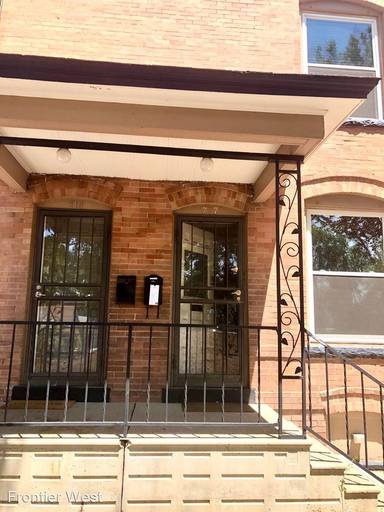Main picture of 717 17th St