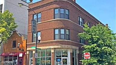 Main picture of 2048 N Damen Ave