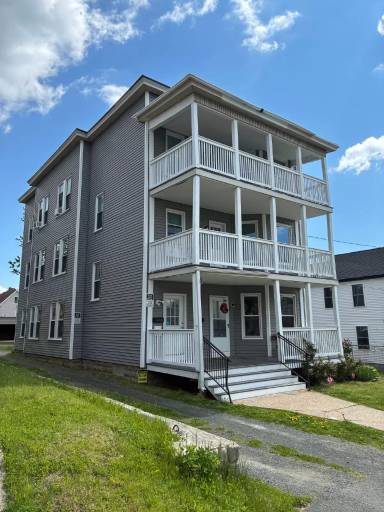 Main picture of 19 Gates St