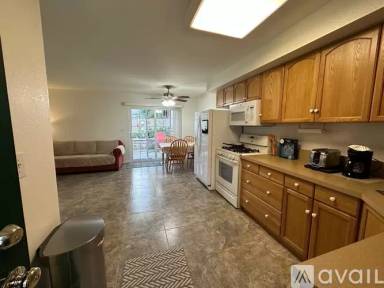 Main picture of 261 W Foothill Blvd