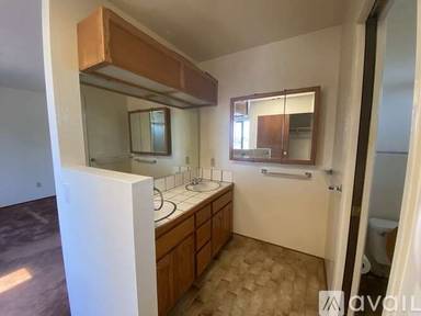 Main picture of 17777 Meekland Ave