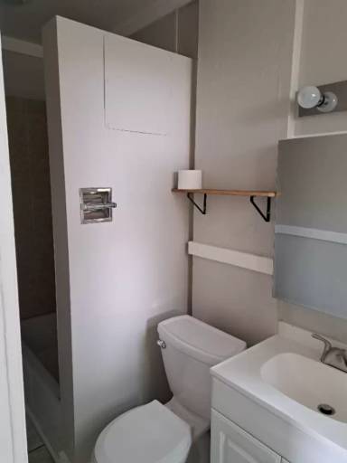 Main picture of 1226 N Greenwood St