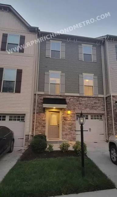 Main picture of 3007 New Hermitage Ct