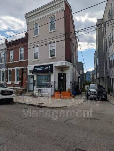 Main picture of 1346 N 27th St