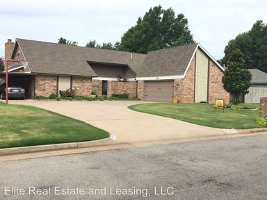 Main picture of 10016 Saint Helens Dr