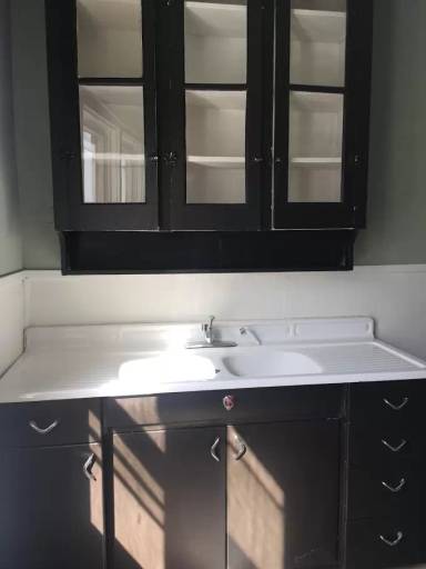 Main picture of 27 Fargo Ave