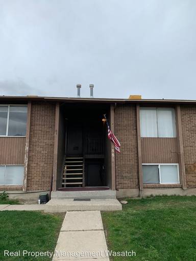 Main picture of 1881 W Lake Park Dr