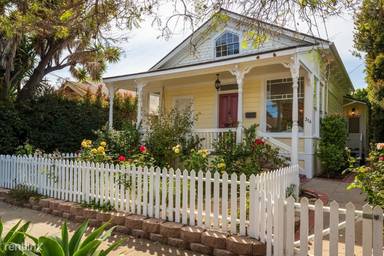 Main picture of 312 W Victoria St