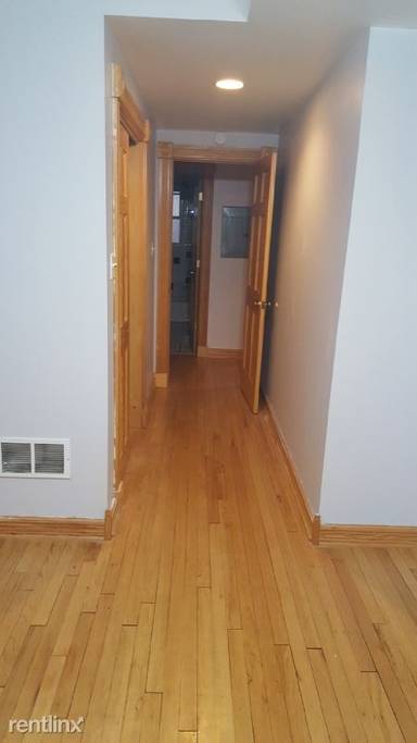 Main picture of 7303 N Wolcott Ave