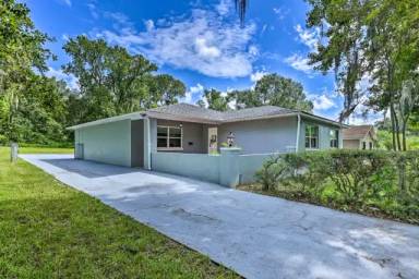 Main picture of 734 Parkview Pl