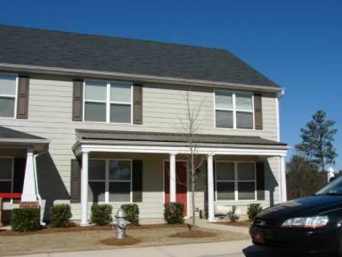 Main picture of 100 Bridgewater Cir