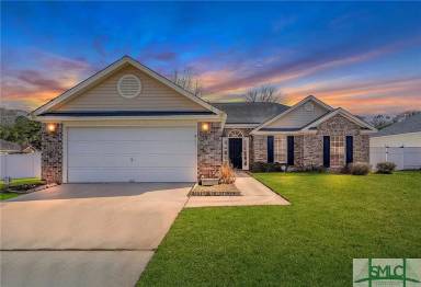 Main picture of 102 Kaylin Ct
