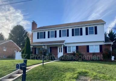 Main picture of 800 William Ave