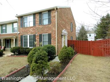 Main picture of 601 Lakeworth Dr