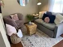 Main picture of 815 East Blvd NE