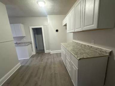 Main picture of 714 19th St