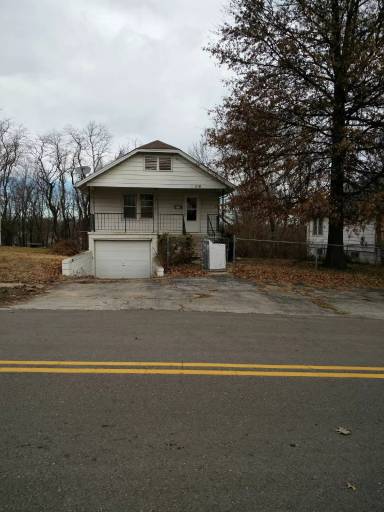 Main picture of 614 E Lexington Ave