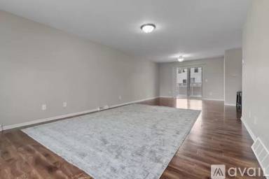 Main picture of W6155 Aerotech Dr