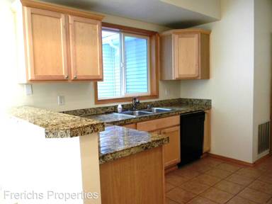 Main picture of 18965 108th Ln SE
