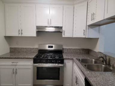 Main picture of 5623 Carlton Way