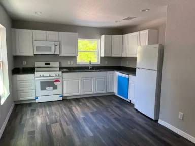 Main picture of 19080 S San Angelo Pkwy