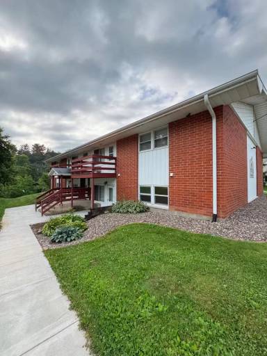 Main picture of Douglas Creek Apartments LLC