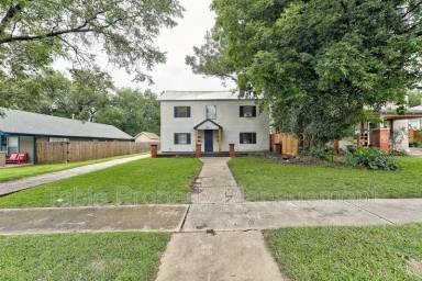 Main picture of 1919 NW 11th St