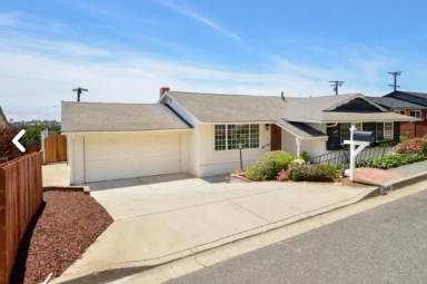 Main picture of 2442 Sherwood Dr