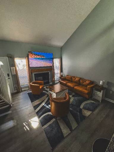 Main picture of 8576 Chesapeake Blvd