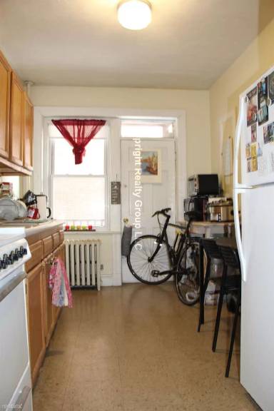 Main picture of 45 Chestnut Hill Ave