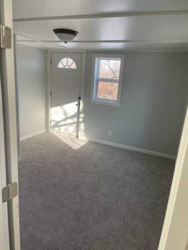 Main picture of 8 Geer Rd