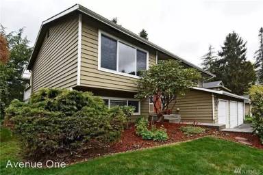 Main picture of 19503 34th Ave NE