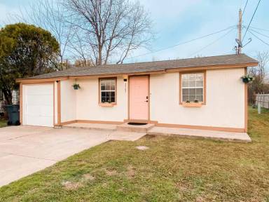 Main picture of 2503 NW 19th St
