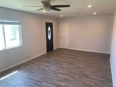 Main picture of 9400 4th Ave