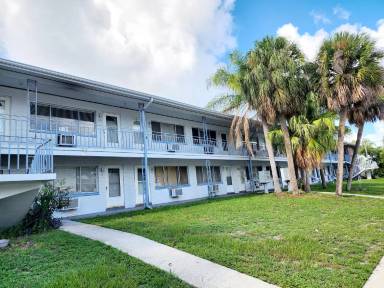 Main picture of 2353 Shelley St