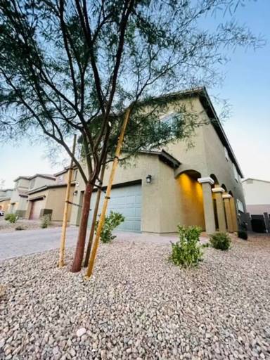 Main picture of 9224 S Park St