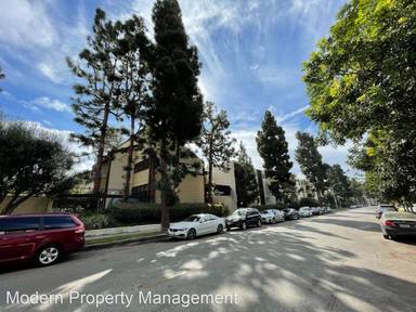 Main picture of 6000 Canterbury Dr
