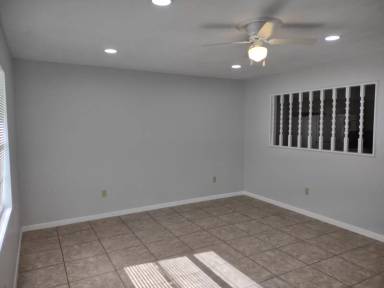 Main picture of 9765 W Cleveland Ln